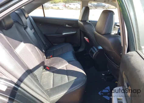 2014 Toyota Camry Se z USA, uszkodzony, nr VIN 4T1BF1FK5EU316012